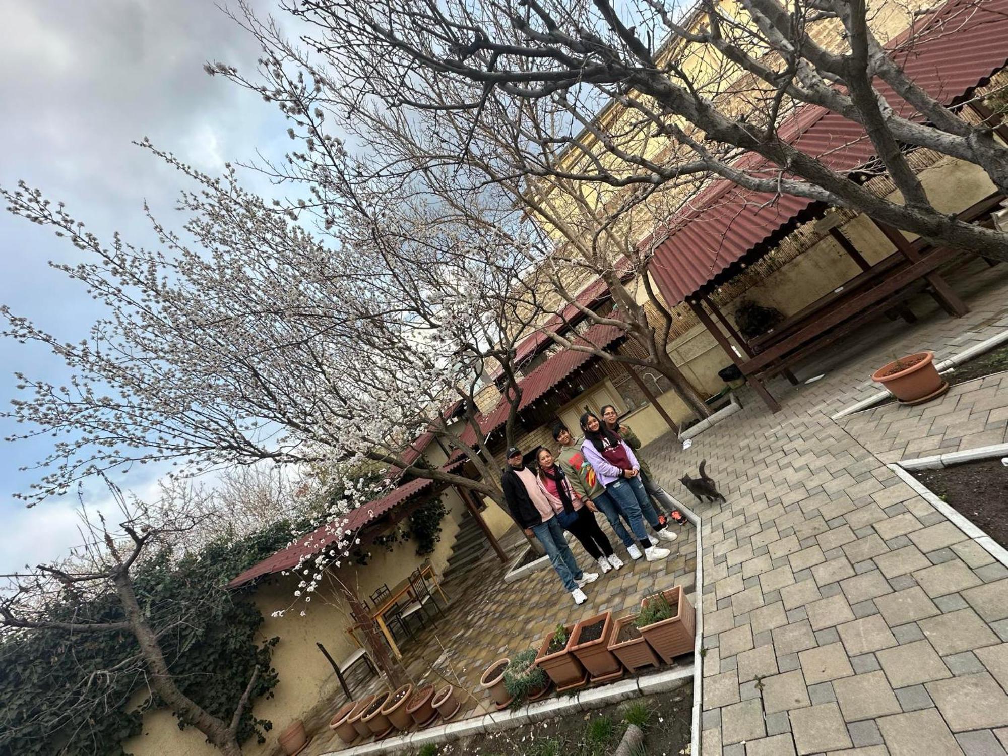 Popock City Center Yerevan Bagian luar foto