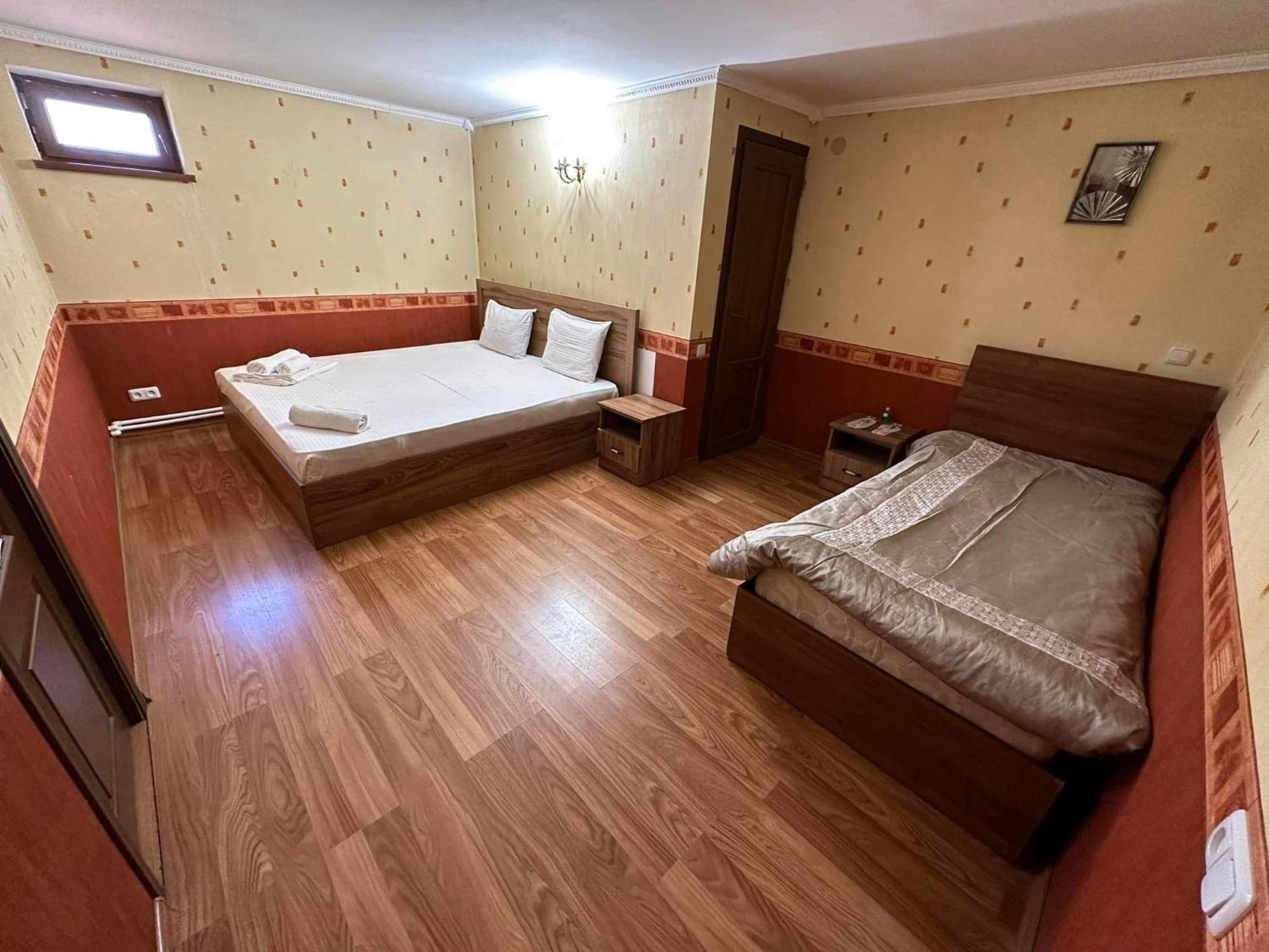 Popock City Center Yerevan Bagian luar foto